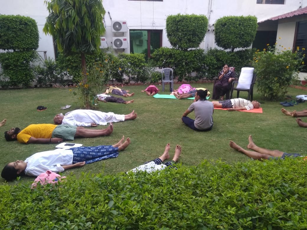 nirogyayoga-best-yoga-center-in-delhi